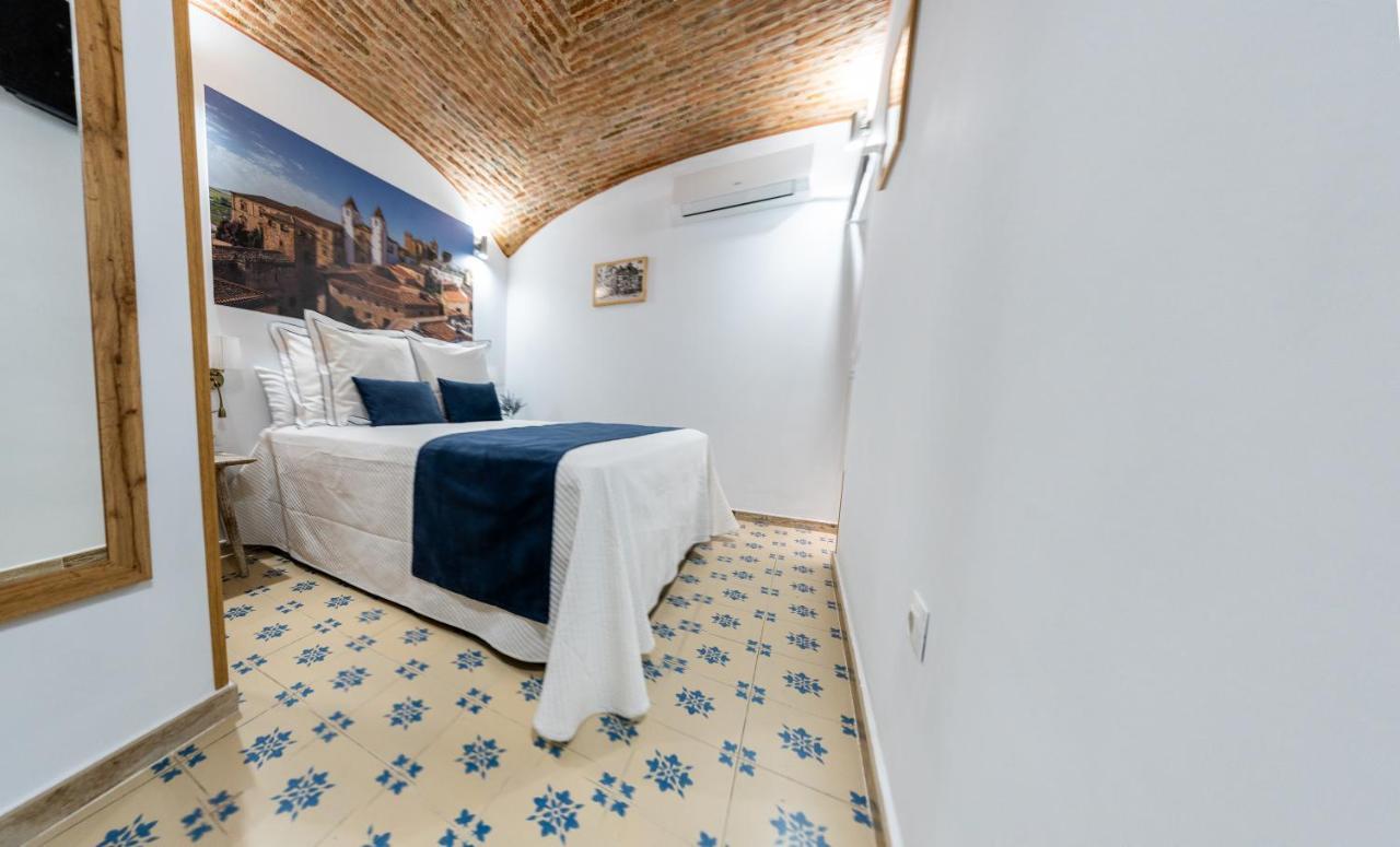 Art & Suite Apartment Caceres Luaran gambar
